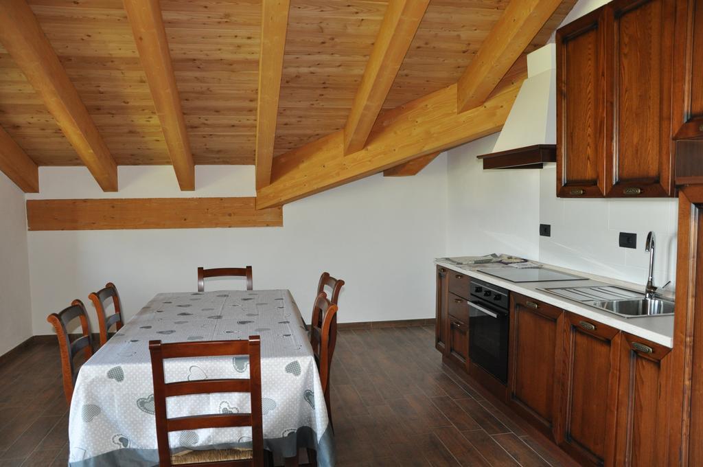 Le Foyer De La Ferme Διαμέρισμα Αόστα Δωμάτιο φωτογραφία